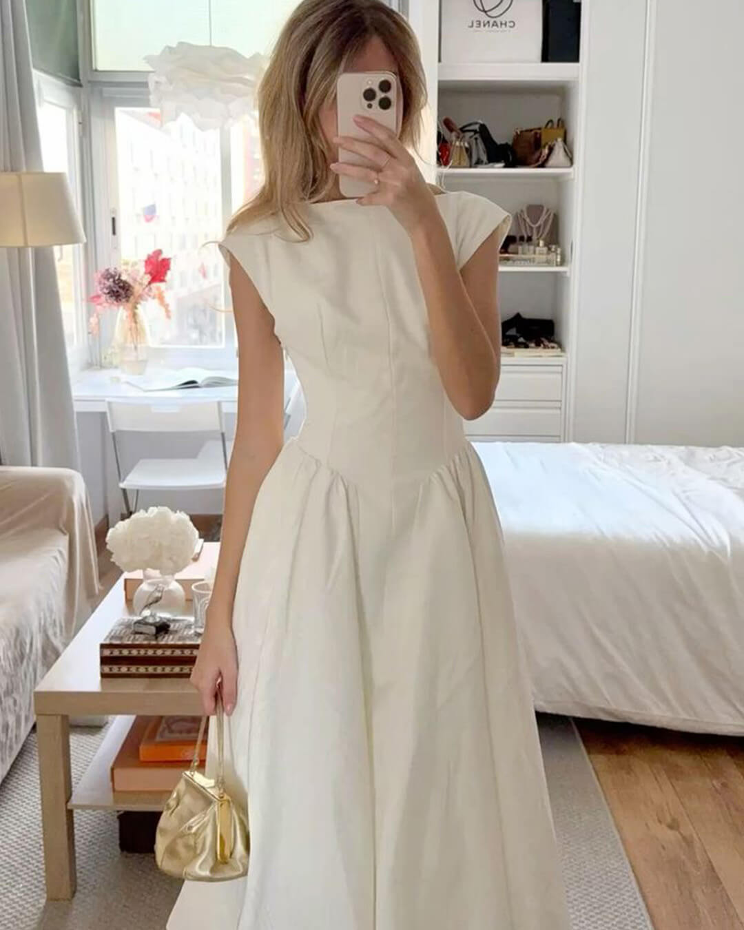 Rosalind mouwloze midi-jurk met cut-out
