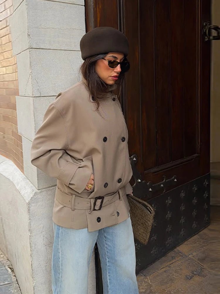 Saddie korte trenchcoat met ceintuur