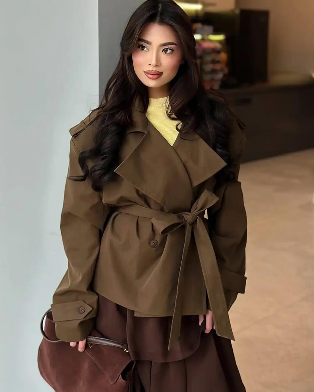 Sandy korte trenchcoat met veters