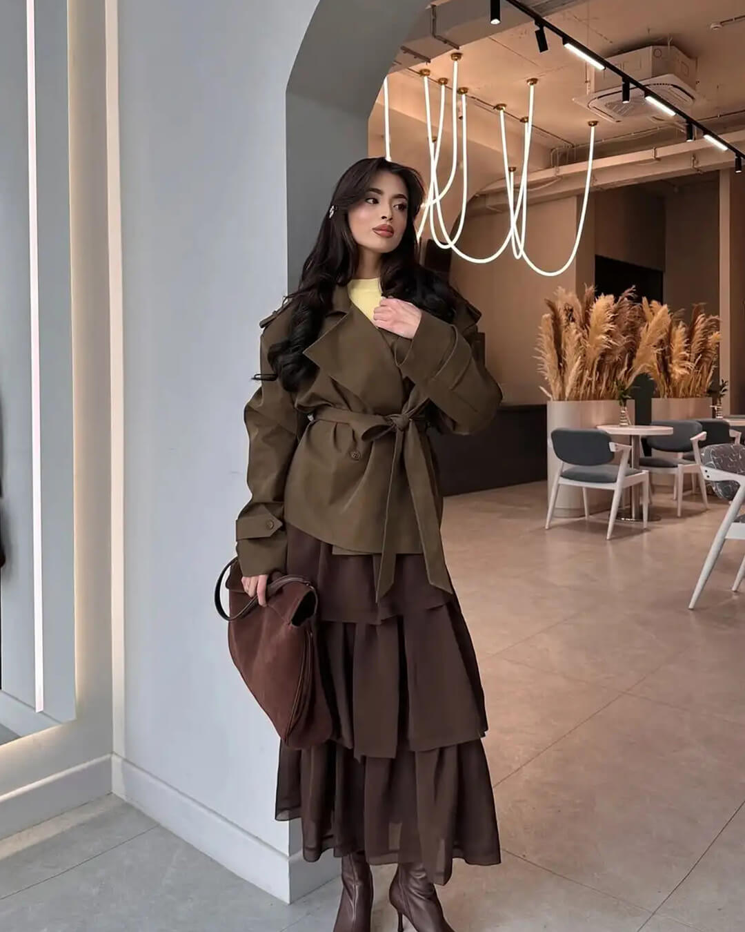 Sandy korte trenchcoat met veters