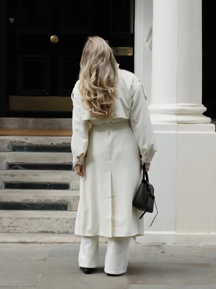 Trenchcoat met hoge kraag en ceintuur van Sarah