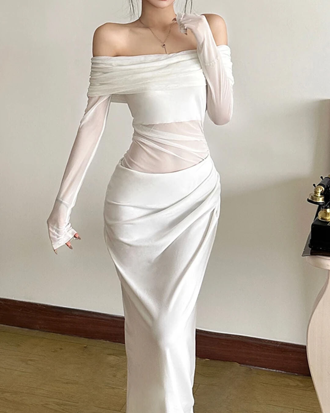 Shiela maxi-jurk van mesh met rimpeldetails