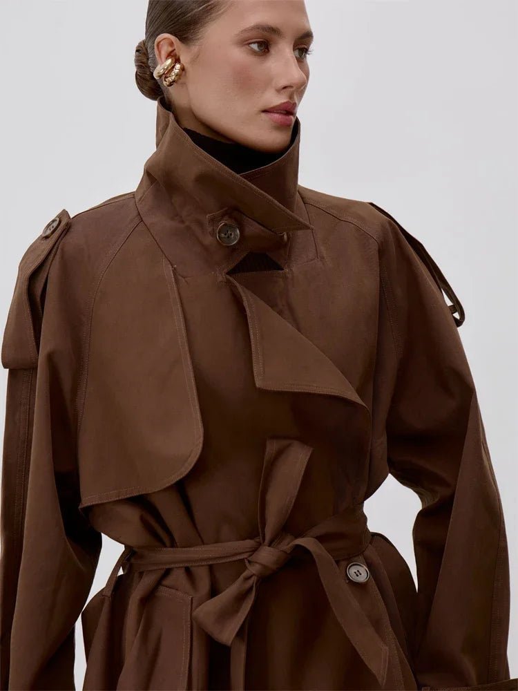 Sonia trenchcoat met opstaande kraag en veters
