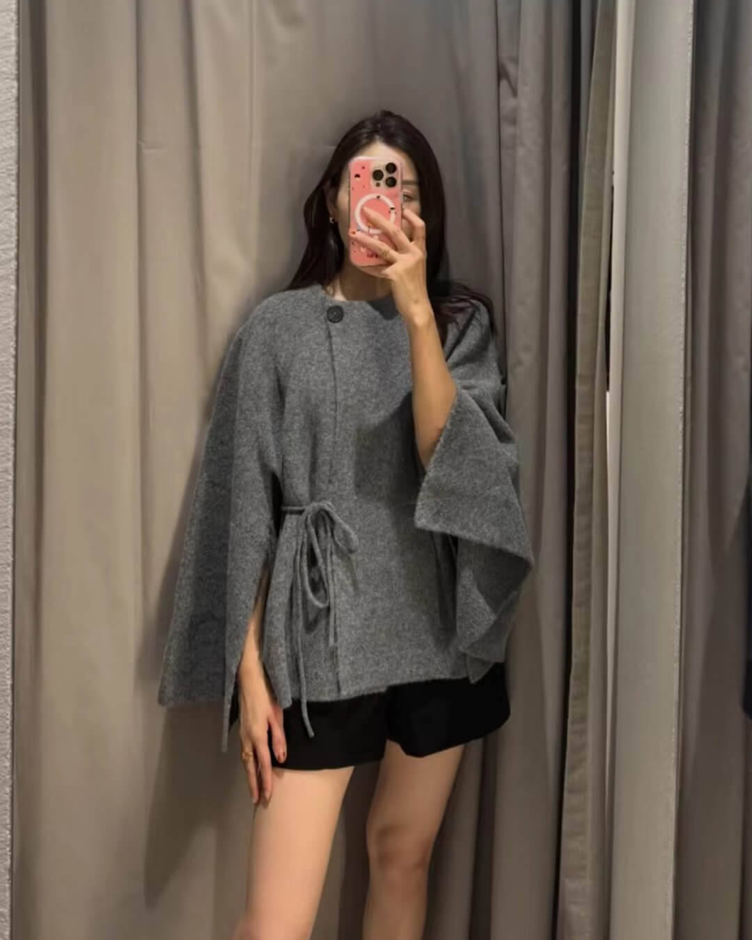 Suzette vest met vleermuismouwen en split