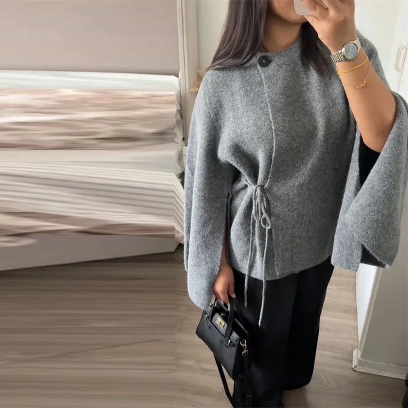 Suzette vest met vleermuismouwen en split