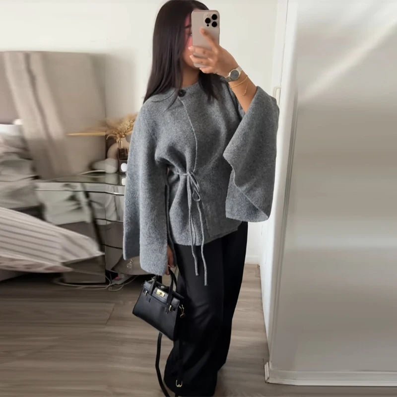 Suzette vest met vleermuismouwen en split