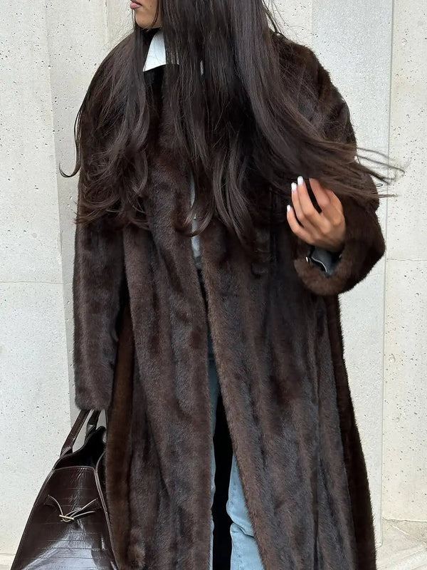 Suzy lange jas van imitatiebont