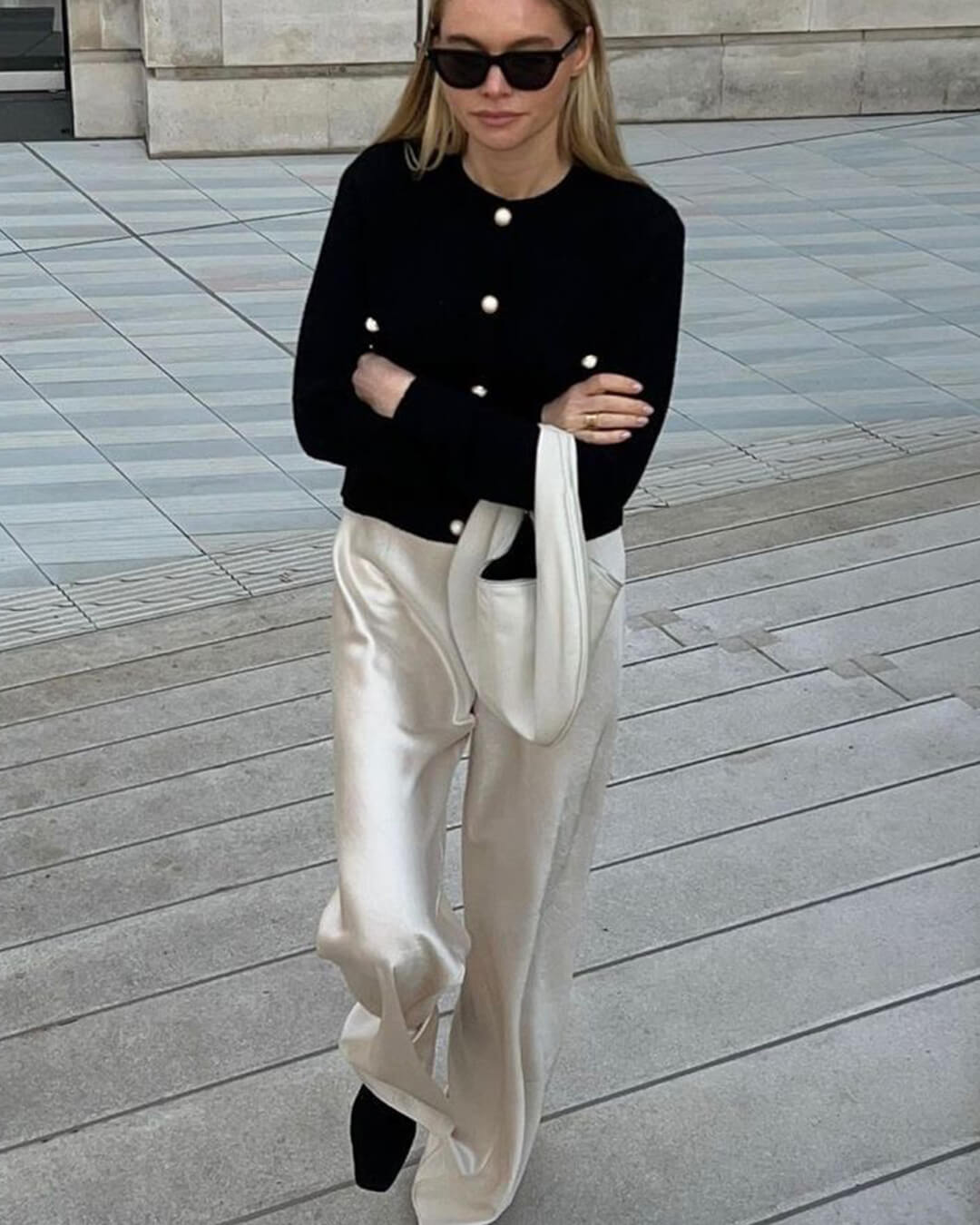 Wendy satijnen broek met wijde pijpen