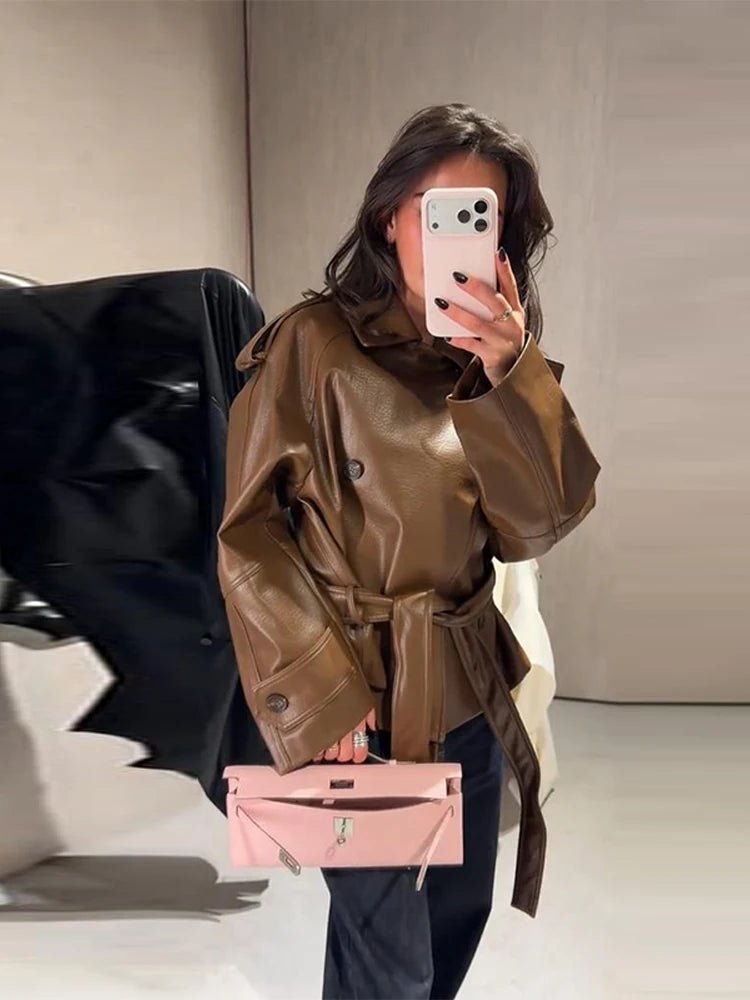 Xylia trenchcoat van imitatieleer met riem