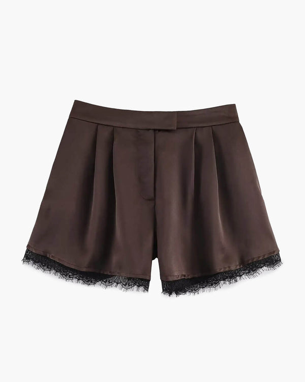 Xylia satijnen minishort met kanten rand