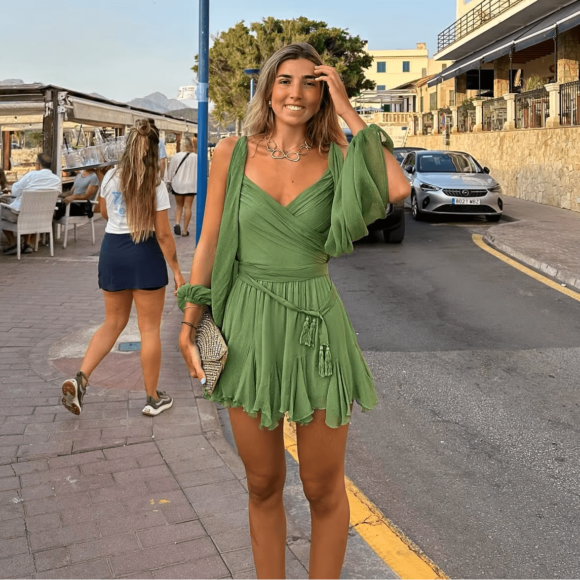 Zoe Creamsicle-minijurk met V-hals