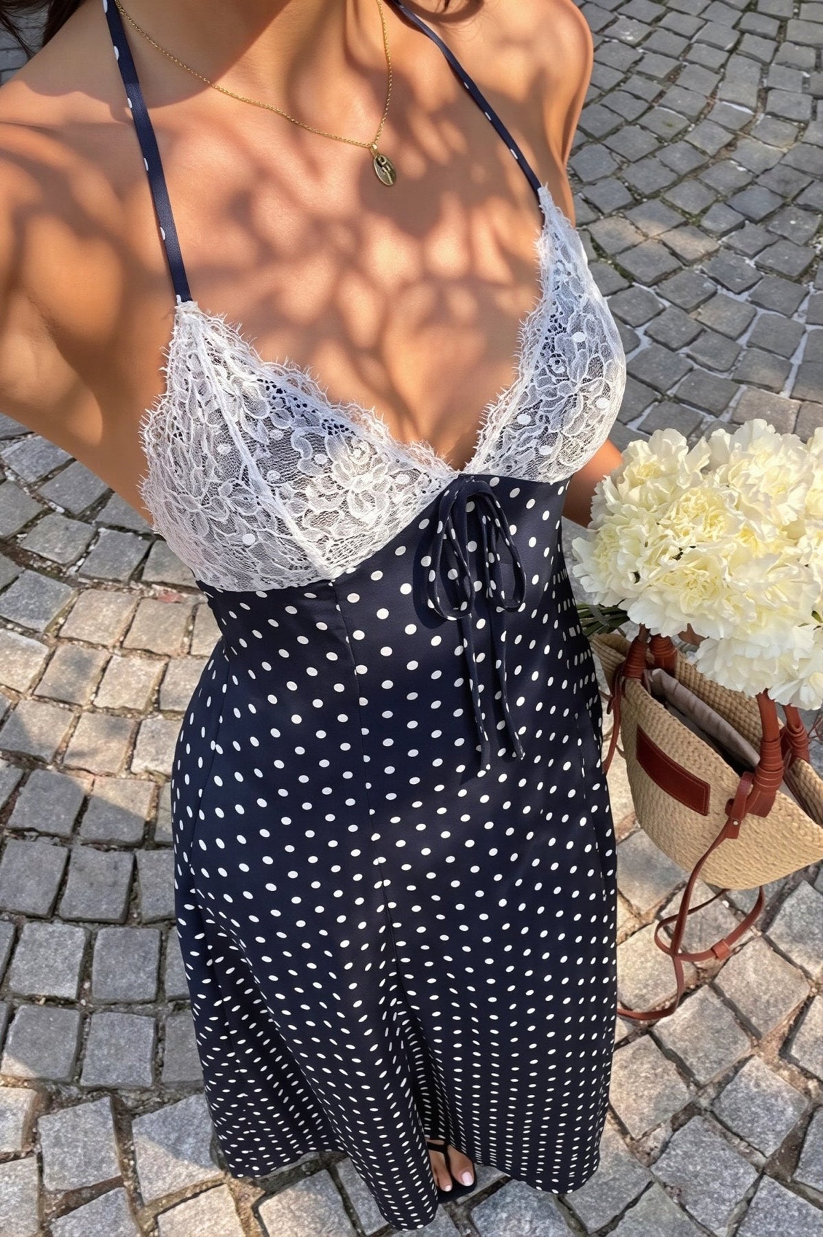 Zoe maxi-jurk met halternek en stippen