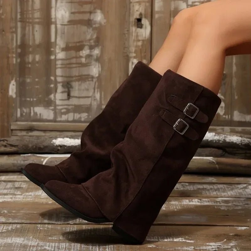 Rakel Buckle Knee-High Boots in brown – styled look